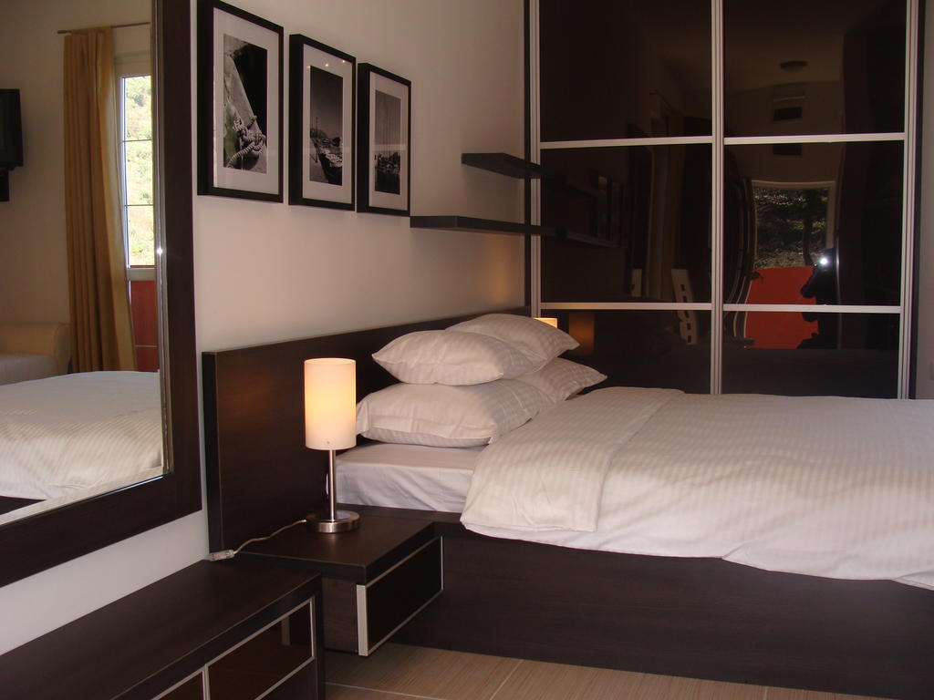 Apartments Danilo Kazanegra Свети-Стефан Номер фото